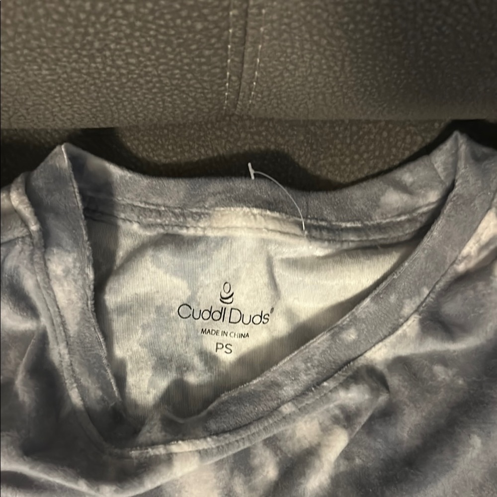 Cuddl Duds Blue-Gray Tie-Dye Top - Picture 4 of 6